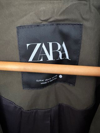 Gabardina Zara Verde