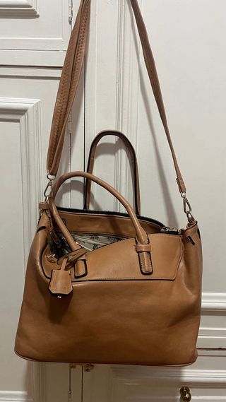 Bolso de mano y hombro marrón