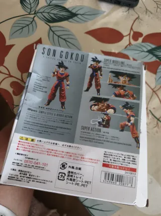 Figura S.H.Figuarts Son Goku Dragon Ball