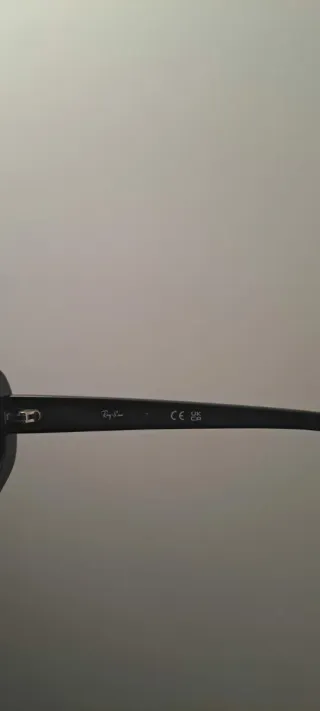 Occhiali da sole Ray-Ban 4441D