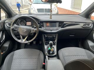 Opel Astra 2016