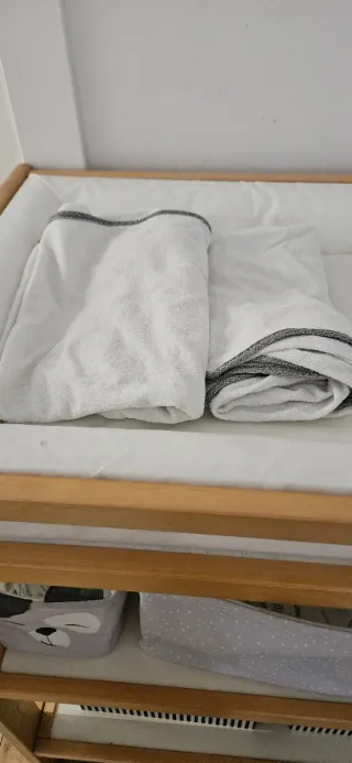 Cambiador bebé madera IKEA