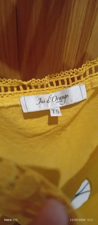 Lote Chaqueta marrón con capucha y pelo