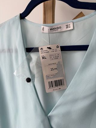 Blusa Mango Celeste. XL