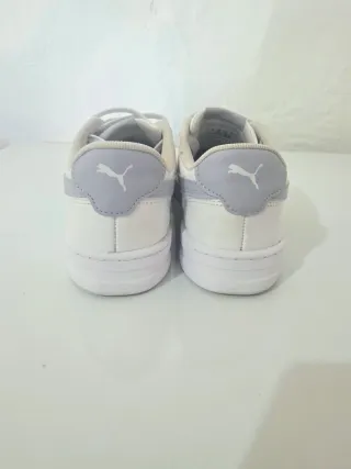 Zapatillas Puma Blancas y Azules