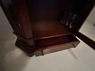 Vitrina Clásica Madera Maciza Cristal