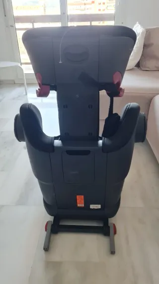 Silla coche Britax Römer negra