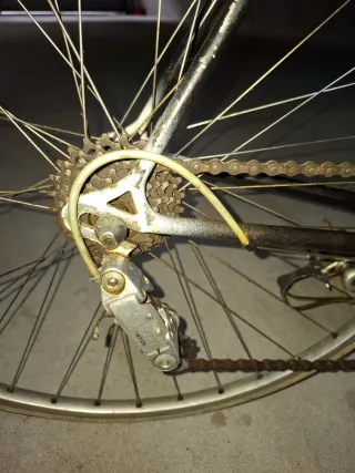 Bicicleta de carretera antigua