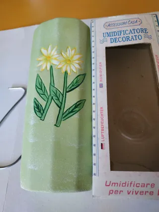 Umidificatore terracotta decorato fiori