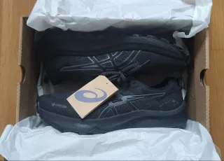 Zapatillas Asics Trabuco 11 GTX Negras/Grises