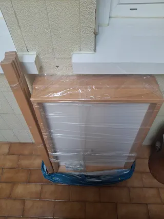 Cambiador de bebé Ikea (y colchoneta)