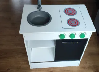 Cocina de madera para niñas