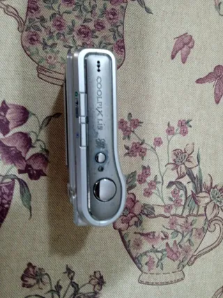 Cámara Nikon COOLPIX 8.0 Megapíxeles