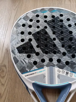 Pala pádel Adidas Marta Ortega. Un solo uso