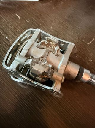 Pedales de bicicleta y calas