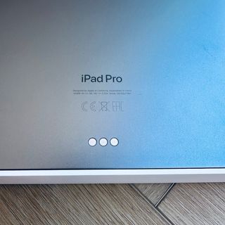 iPad Pro 12.9 256GB + Magic Keyboard