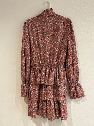 Vestido corto volantes estampado Corazones