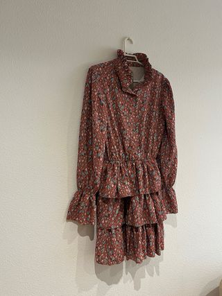 Vestido corto volantes estampado Corazones