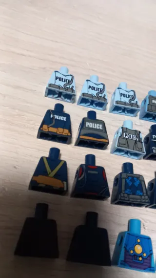 25 Torsi Lego Originali