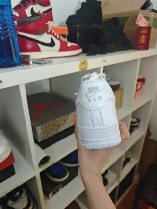 Nike Air Force 1 Triple White