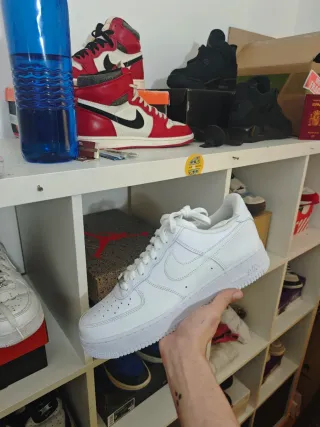 Nike Air Force 1 Triple White