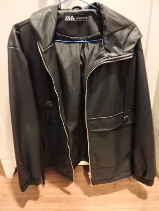 Chaqueta Zara Piel Sintética Talla M