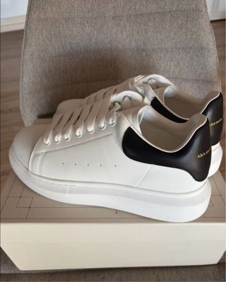 Alexander McQueen Zapatillas Blancas y Negras