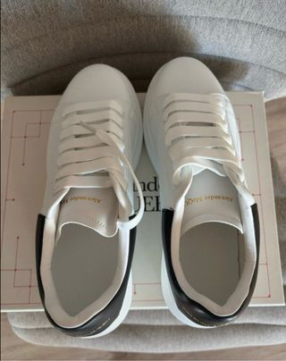 Alexander McQueen Zapatillas Blancas y Negras