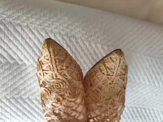 Zuecos beige de rafia