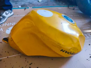 Depósito Gasolina Hyosung gt 125 2006