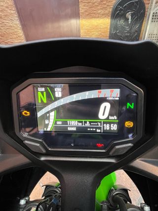 Kawasaki Ninja 650 performance KRT 2024