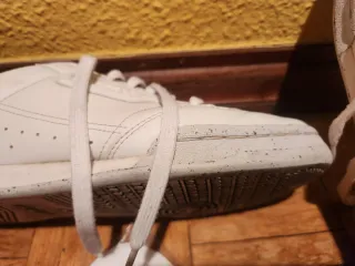 Zapatillas Adidas Continental Blancas