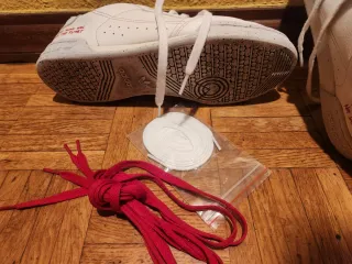 Zapatillas Adidas Continental Blancas