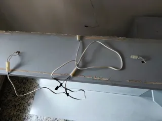 Mobile trucco con specchio e illuminazione