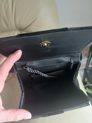 Pochette donna nera e grigia