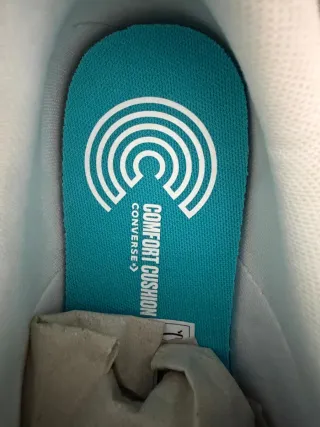 Zapatillas Converse Marrones y Blancas