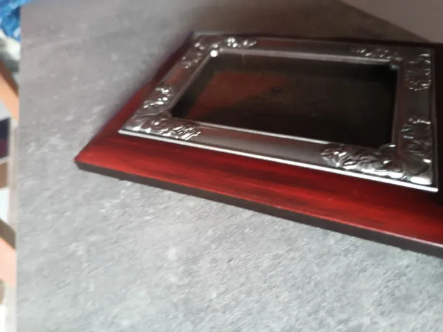 Marco fotos caoba y plateado decorado