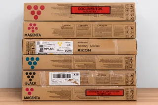 Impresora Ricoh MP C307S + 6 Toner nuevos