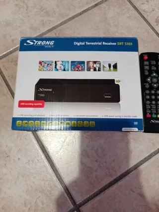 Decoder Digitale Terrestre STRONG SRT 5303