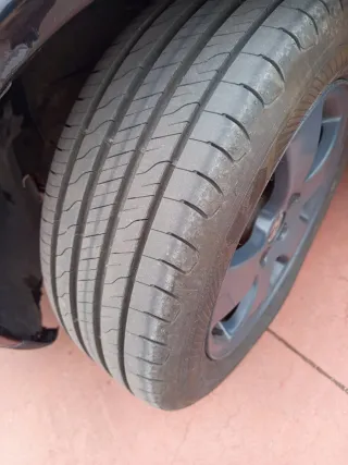 Volkswagen Golf 2000