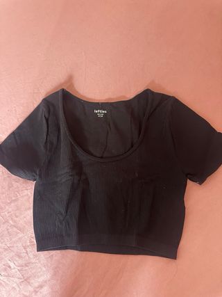 Crop top negro