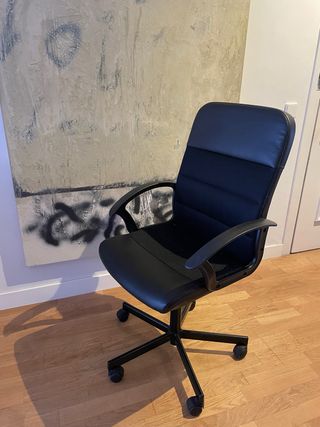 Silla de escritorio Ikea RENBEEGET negra