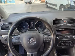 Volkswagen Golf 2011