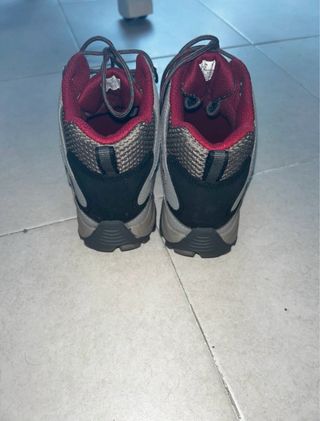 Botas de montaña Merrell Marrones y Rojas Unisex