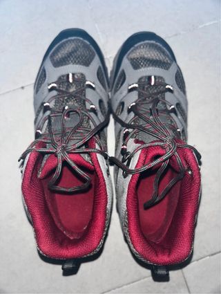 Botas de montaña Merrell Marrones y Rojas Unisex