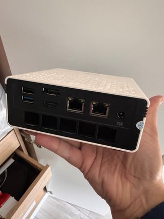 Chuwi Ubox Mini PC AMD Ryzen5 6600H RAM 16GB 512HD