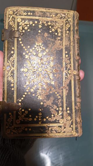 Libro de oraciones del año 1778 Atiguo