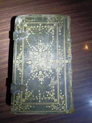 Libro de oraciones del año 1778 Atiguo