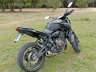 Yamaha MT-07 Negra