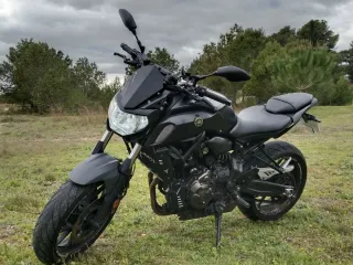 Yamaha MT-07 Negra